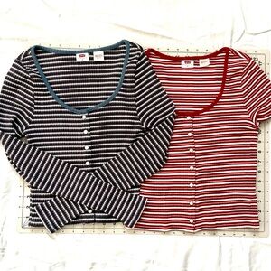 2 TWO Snap Front Tops Levi’s XS
